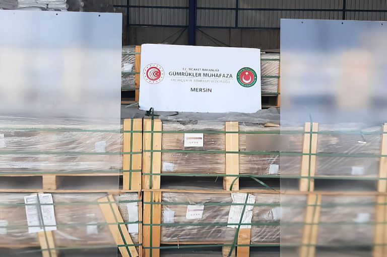 Mersin Gümrük Muhafaza kaçak cam