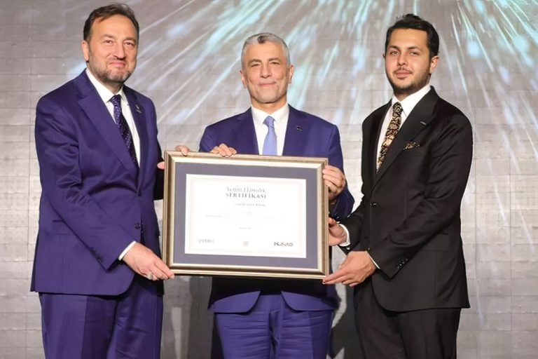 MÜSİAD Altın Konteyner ihracat ödülleri